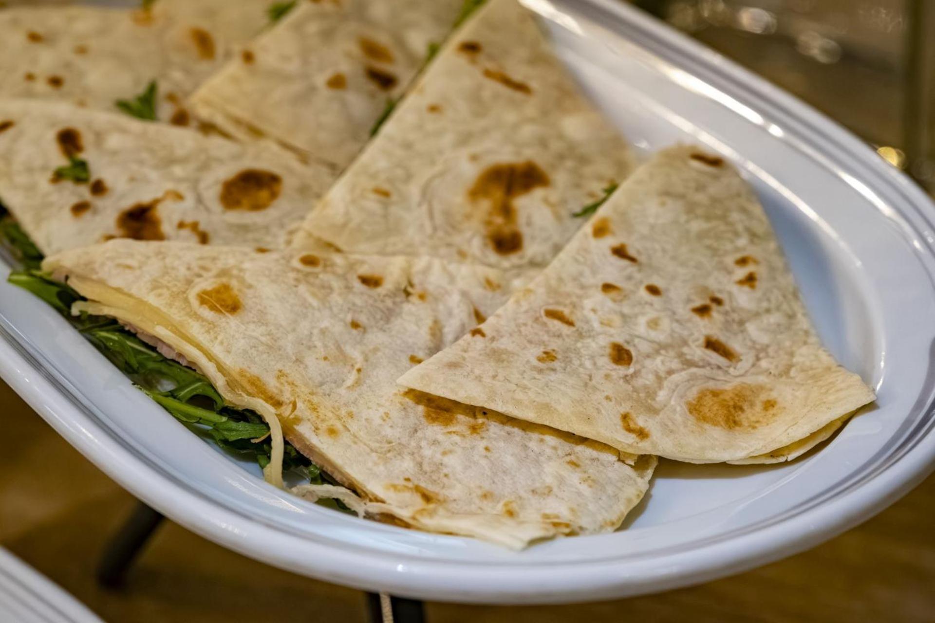 فندق بريزيدنت ريتشوني المظهر الخارجي الصورة